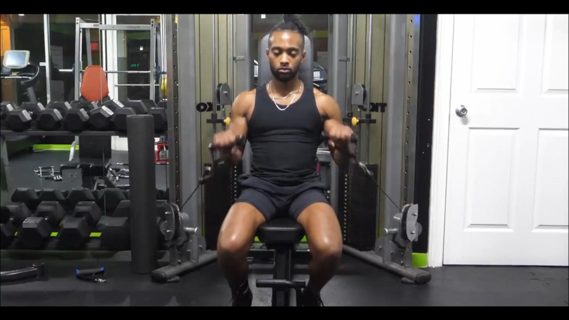 Cable Seated Bayesian Reverse Curl/ جلو بازو  مچ برعکس سیمکش نشسته