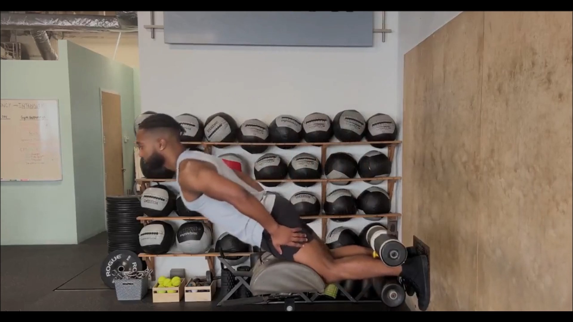 Glute Ham Raise/گلوت هام