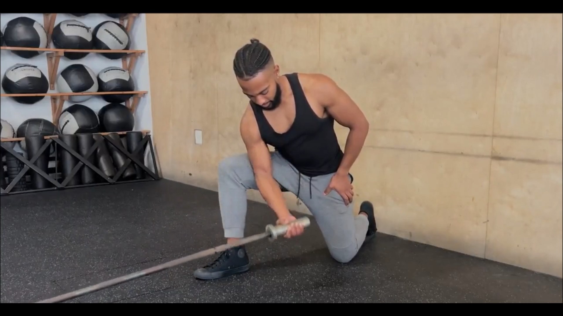 Landmine Concentration Curl/لندماین جلو بازو تمرکزی
