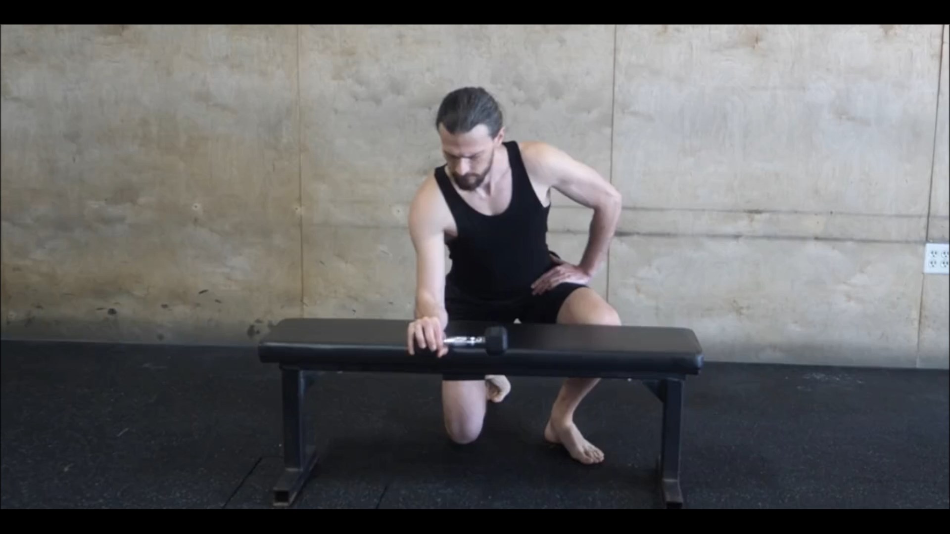 / دمبل چرخشی مچ بالا و پایینDumbbell Wrist Supinations Pronation