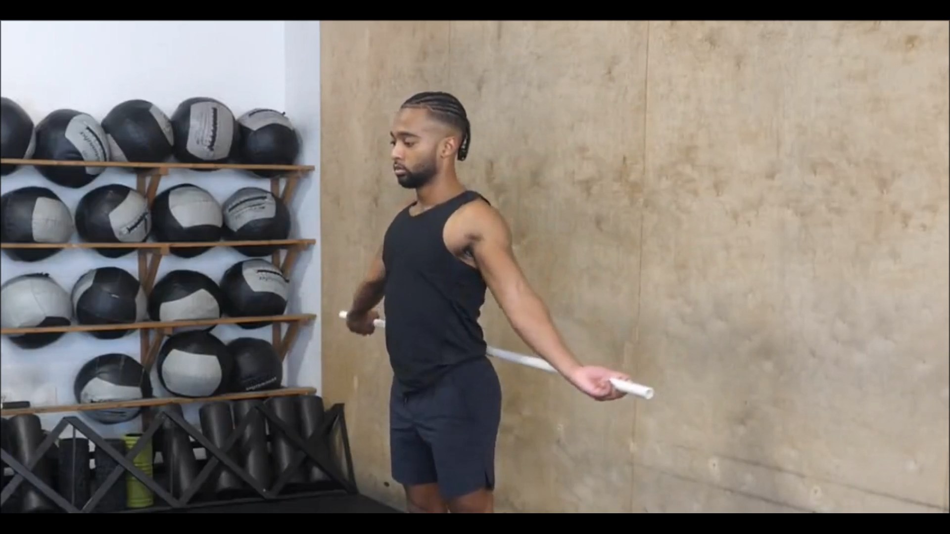Pole Rotation / کشش میله