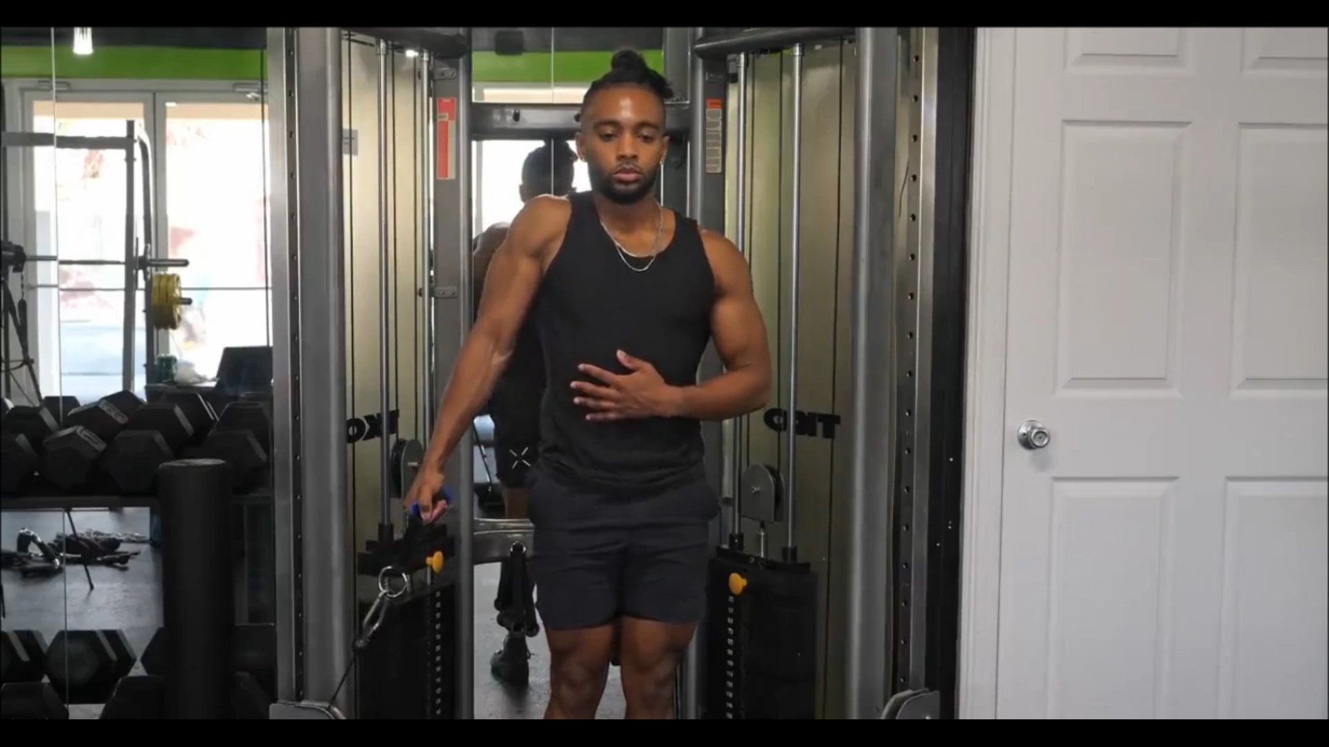 Cable Single Arm 30 Degree Shrug/شراگ سیمکش تک دست 30 درجه