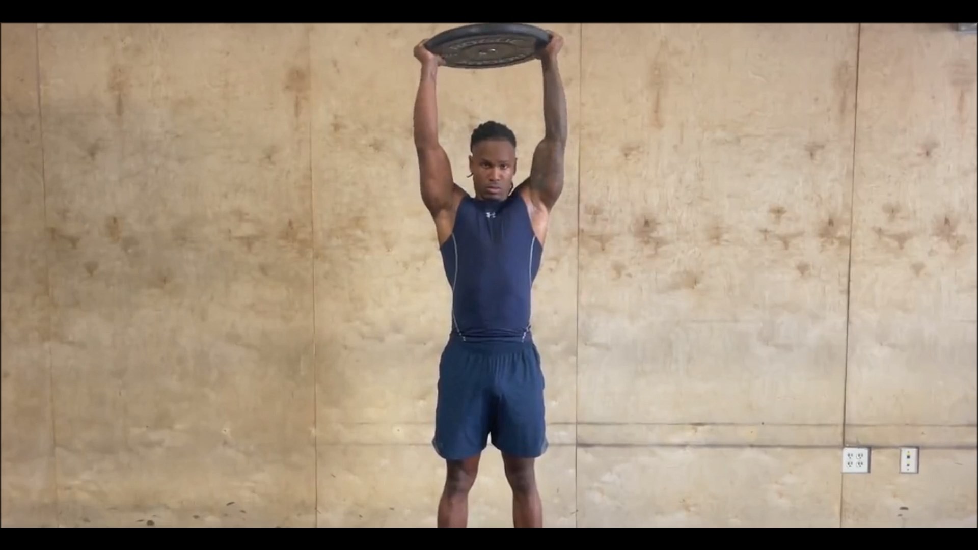Plate Overhead Tricep Extension/پشت بازو اورهد صفحه