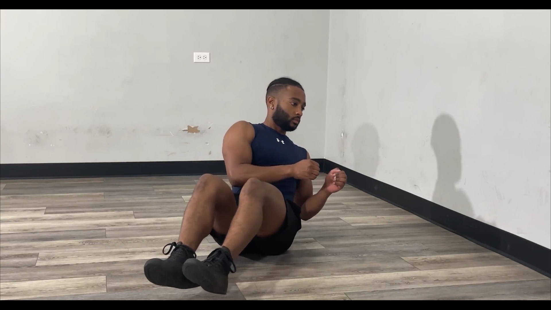 Bodyweight Russian Twist/شکم  روسی وزن بدن