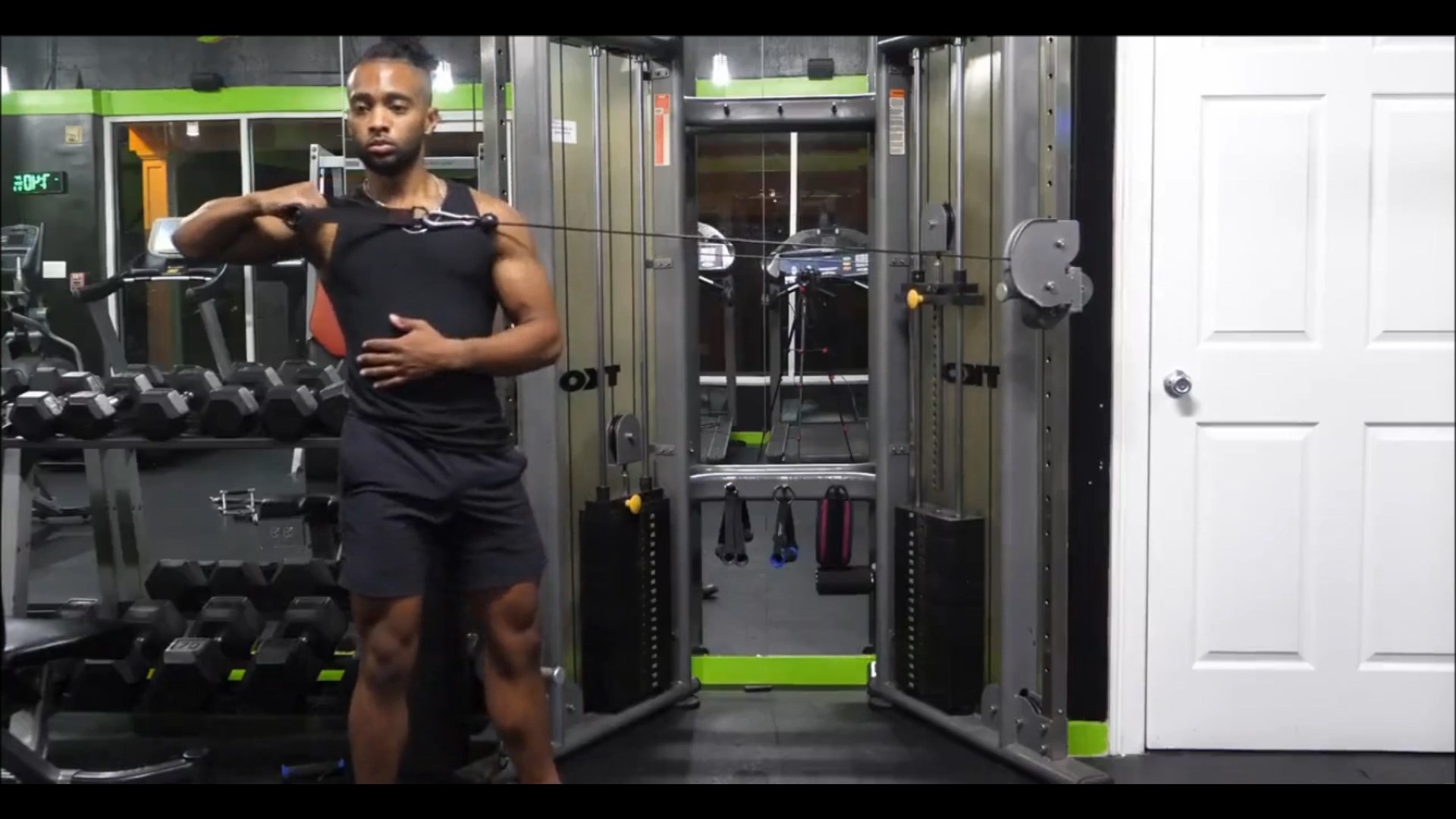 Cable Single Arm Rear Delt Row/سیمکش سرشانه پشت تک دست