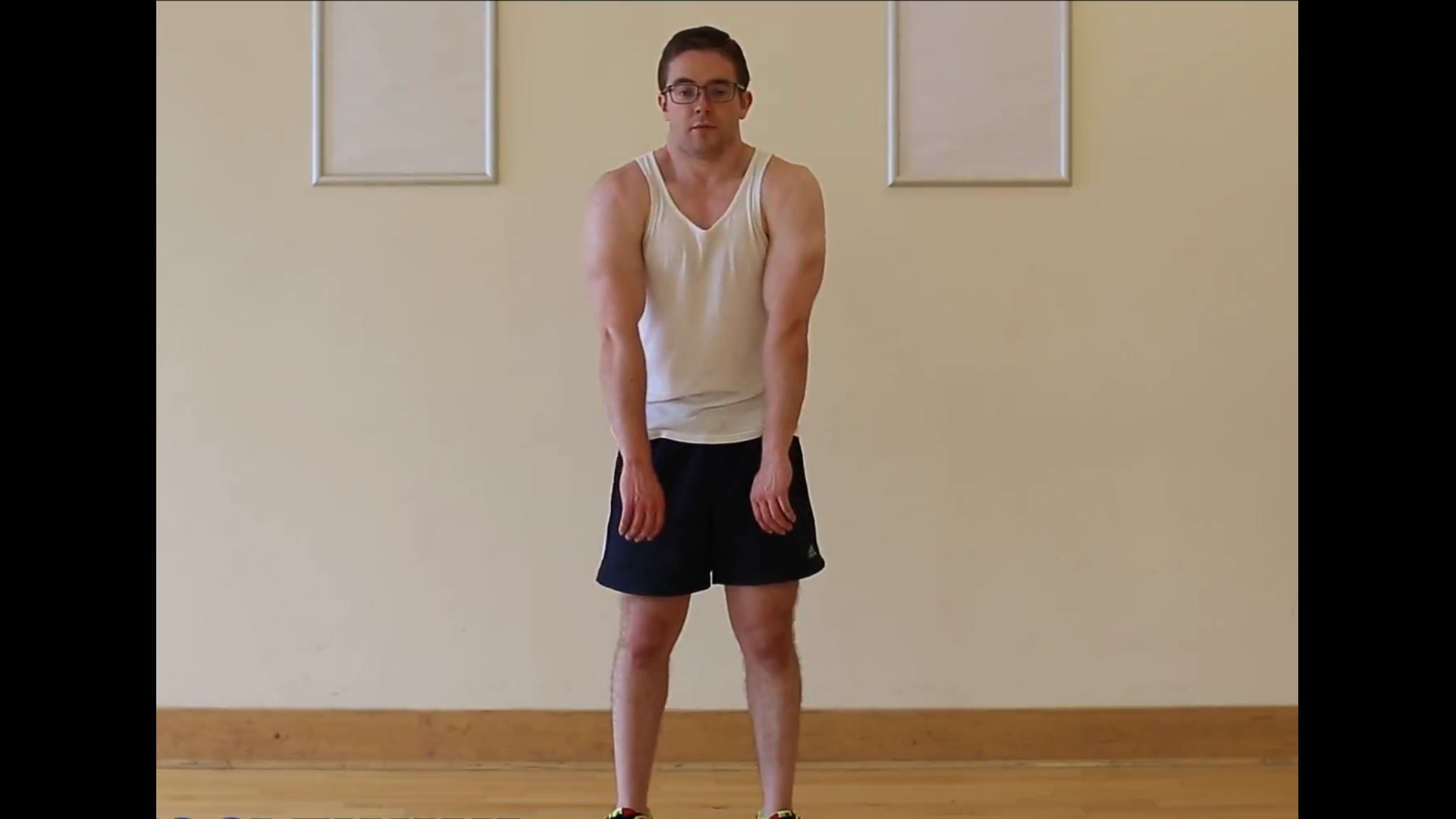 Shoulders Stretch Variation Two/کشش شانه ها نوع دوم