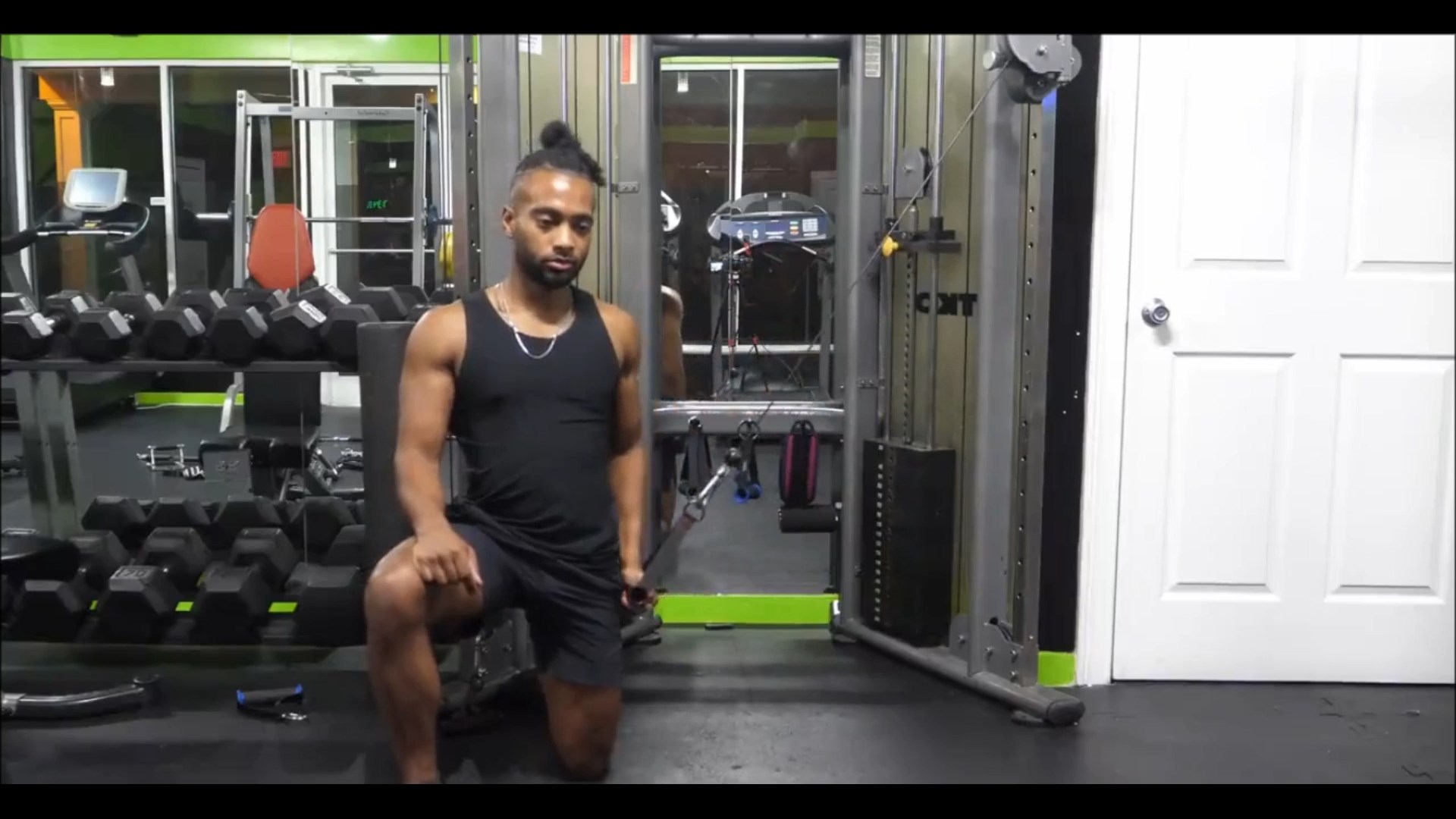 Cable Straight Arm Pull In/زیر بغل سیمکش دست صاف