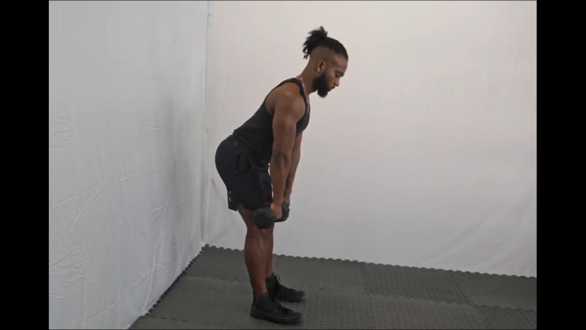 Dumbbell Romanian Deadlift/ددلیفت رومانیایی دمبل