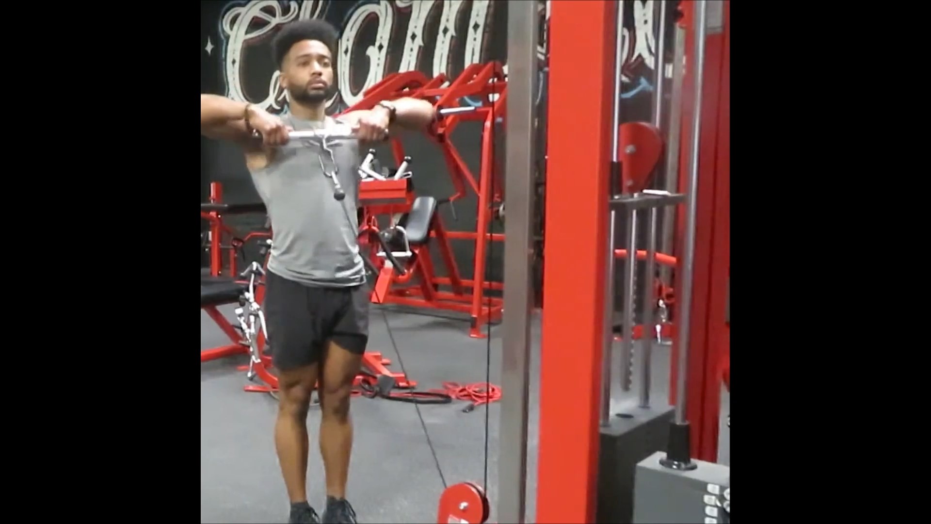 Cable Upright Row/ کول سیمکش ایستاده