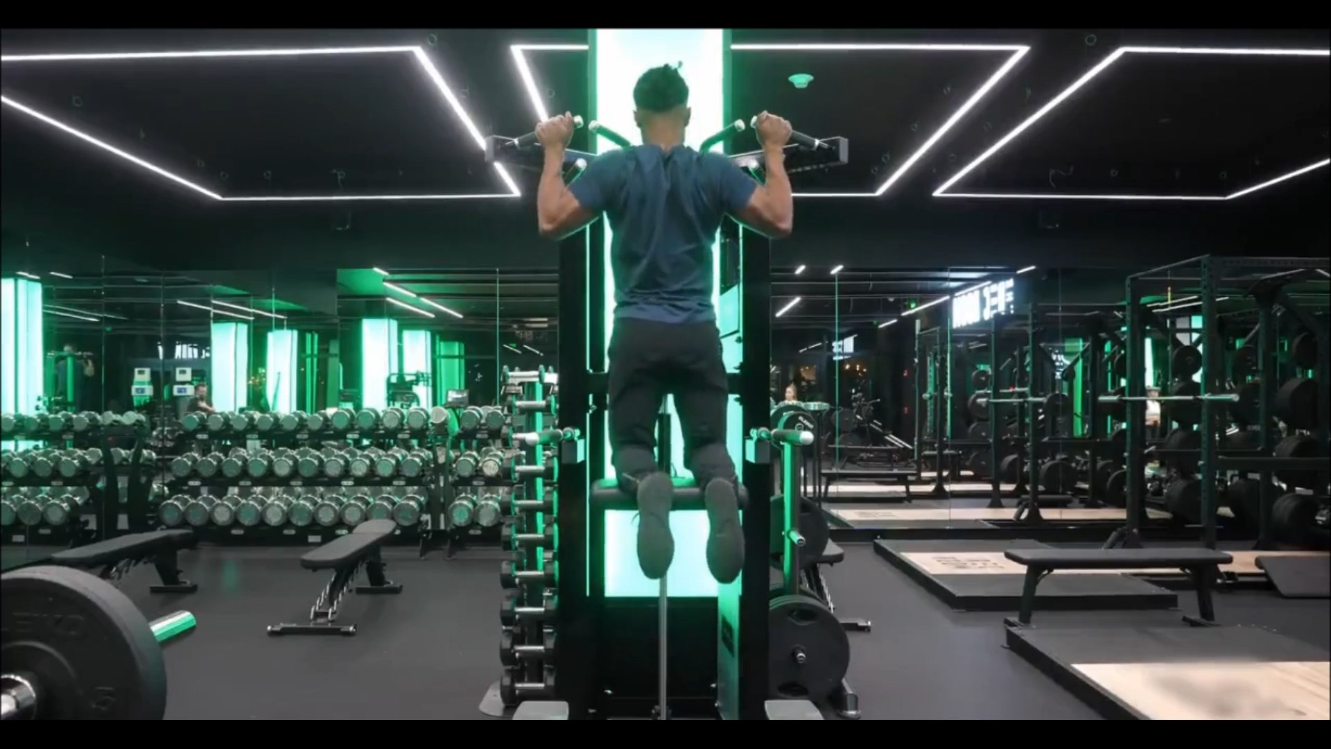 Machine Assisted Pull Up/بارفیکس دستگاه کمکی
