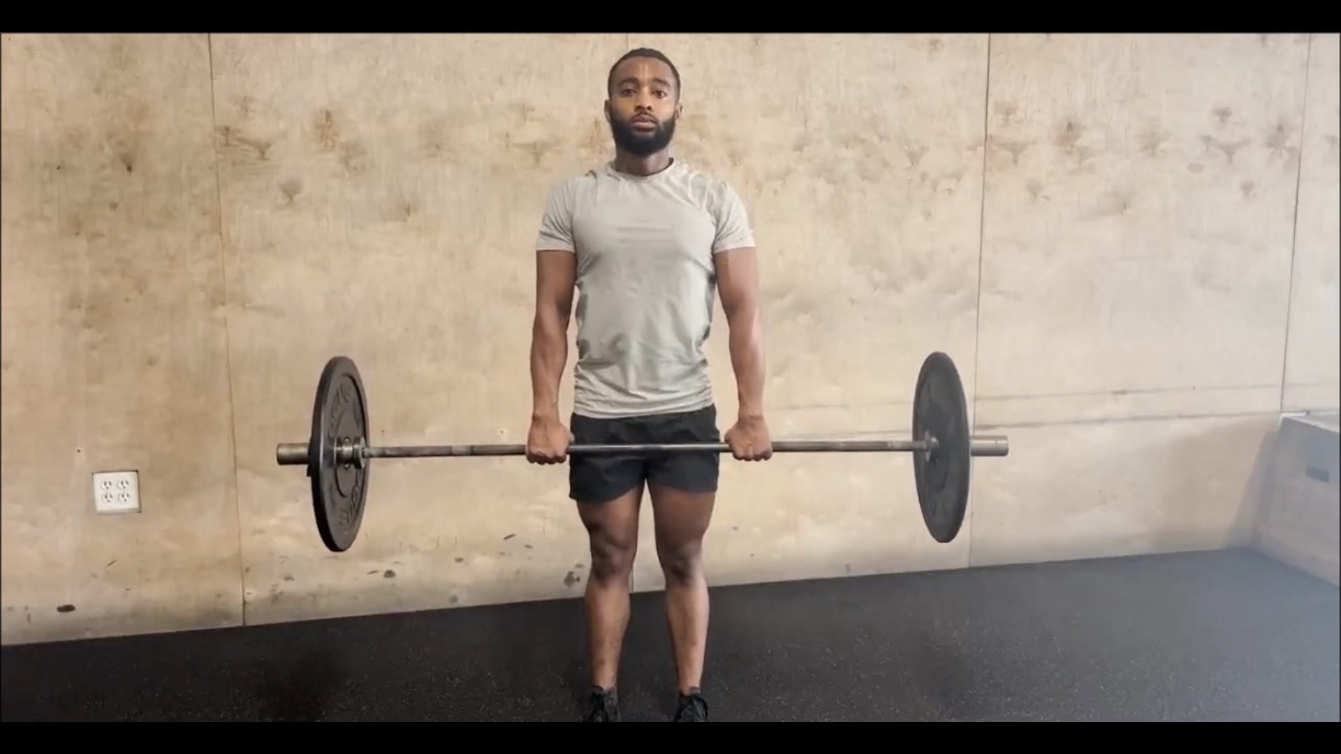 Barbell Shrug/شراگ هالتر