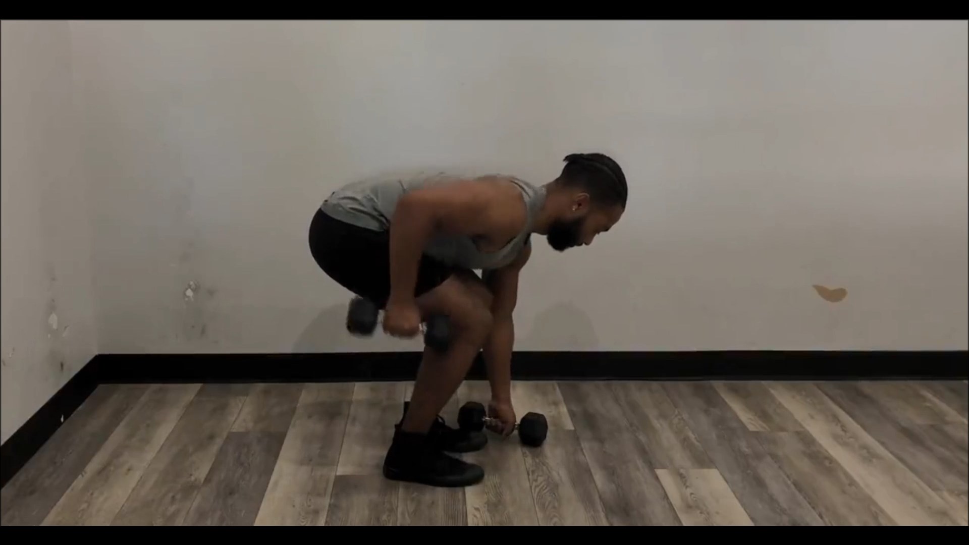 Dumbbell Alternating Pendlay Row/زیر بغل دمبل پندلی متناوب