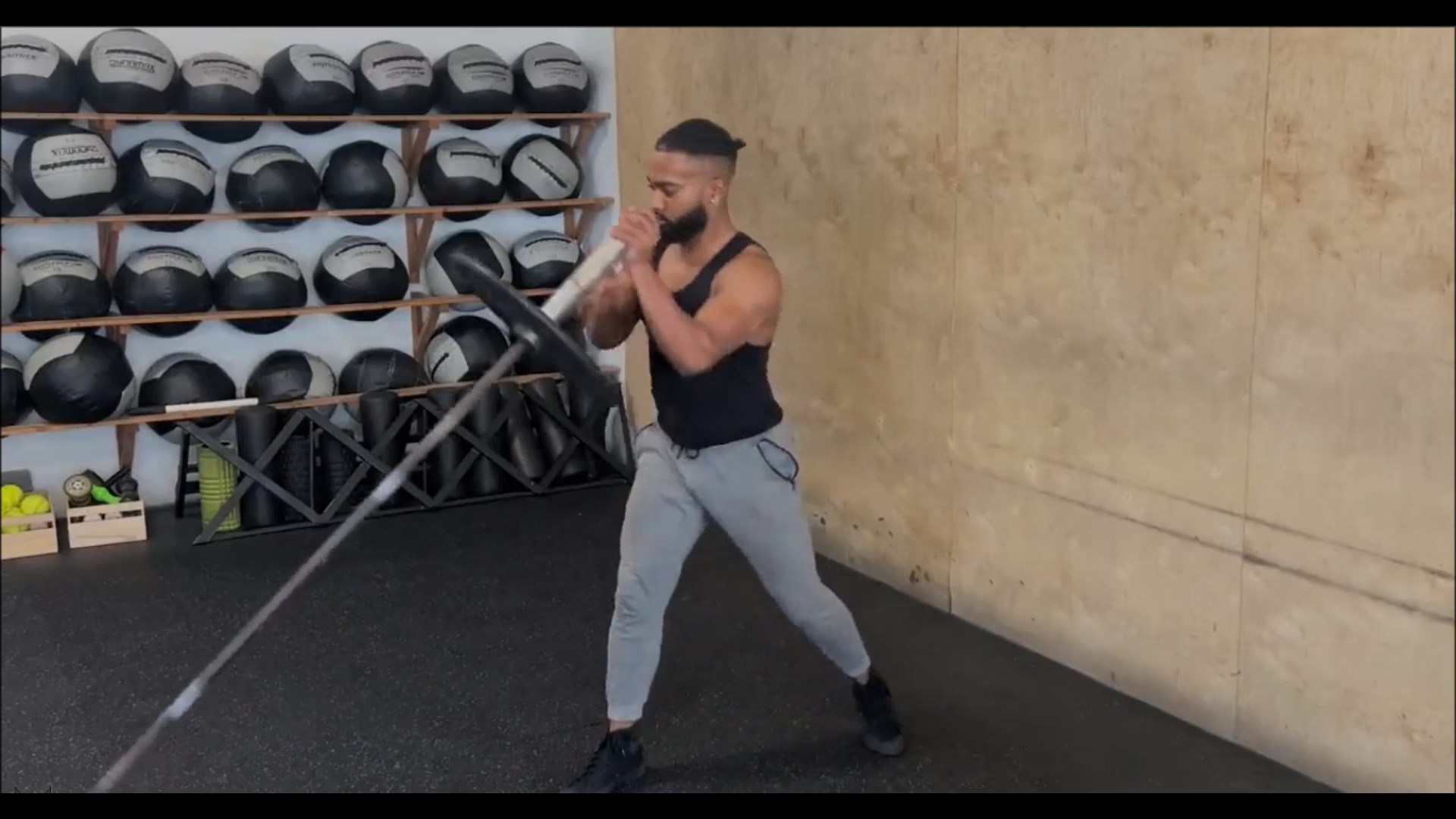 Landmine Rotational Lift To Press/لندماین لیفت چرخشی