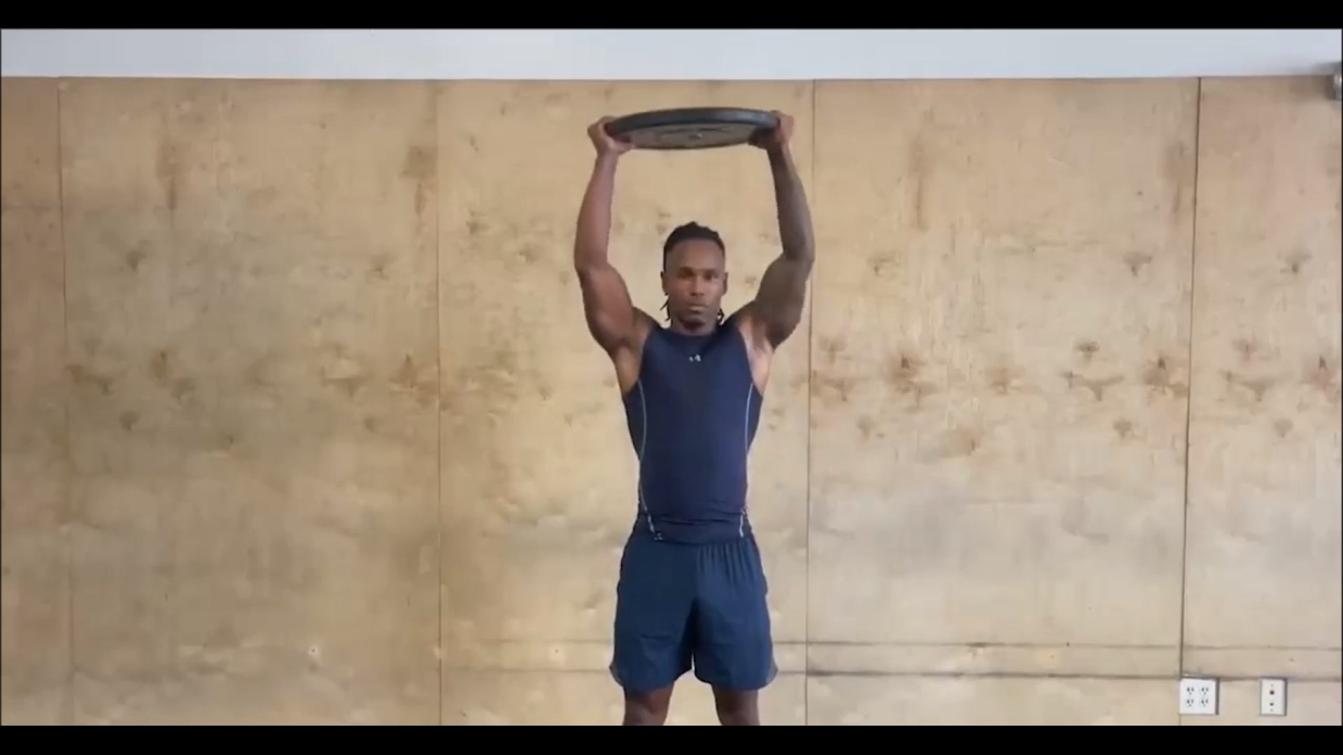 Plate Curl To Overhead Press/پرس سرشانه صفحه متحرک