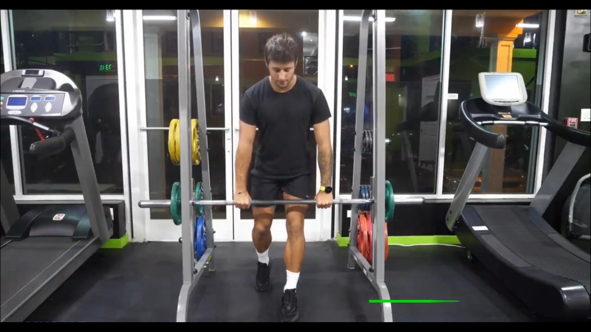 Smith Machine Staggered Deadlift/ددلیفت  (استاگد)با ماشین اسمیت